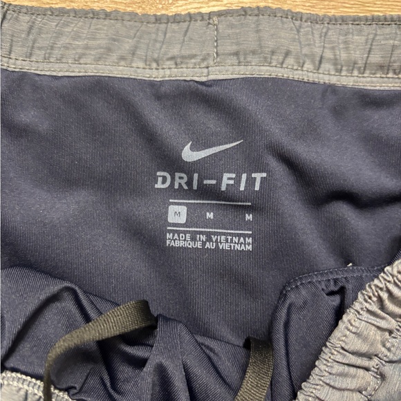 Nike Drifit Shorts - Picture 3 of 3